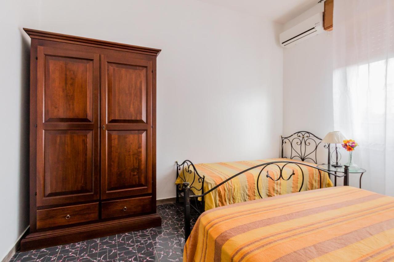 Terre Di Mare Near The Sandy Beach With Pool, Parking & Wifi 冯塔尼比安奇 外观 照片