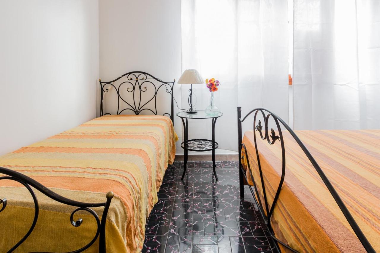 Terre Di Mare Near The Sandy Beach With Pool, Parking & Wifi 冯塔尼比安奇 外观 照片