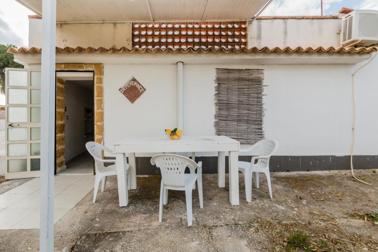 Terre Di Mare Near The Sandy Beach With Pool, Parking & Wifi 冯塔尼比安奇 外观 照片