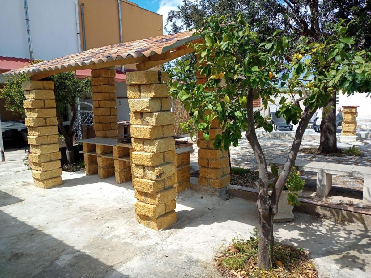 Terre Di Mare Near The Sandy Beach With Pool, Parking & Wifi 冯塔尼比安奇 外观 照片
